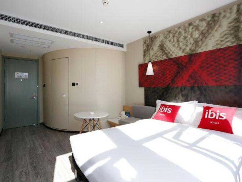 Ibis Kunming Beijing Rd Hotell Exteriör bild