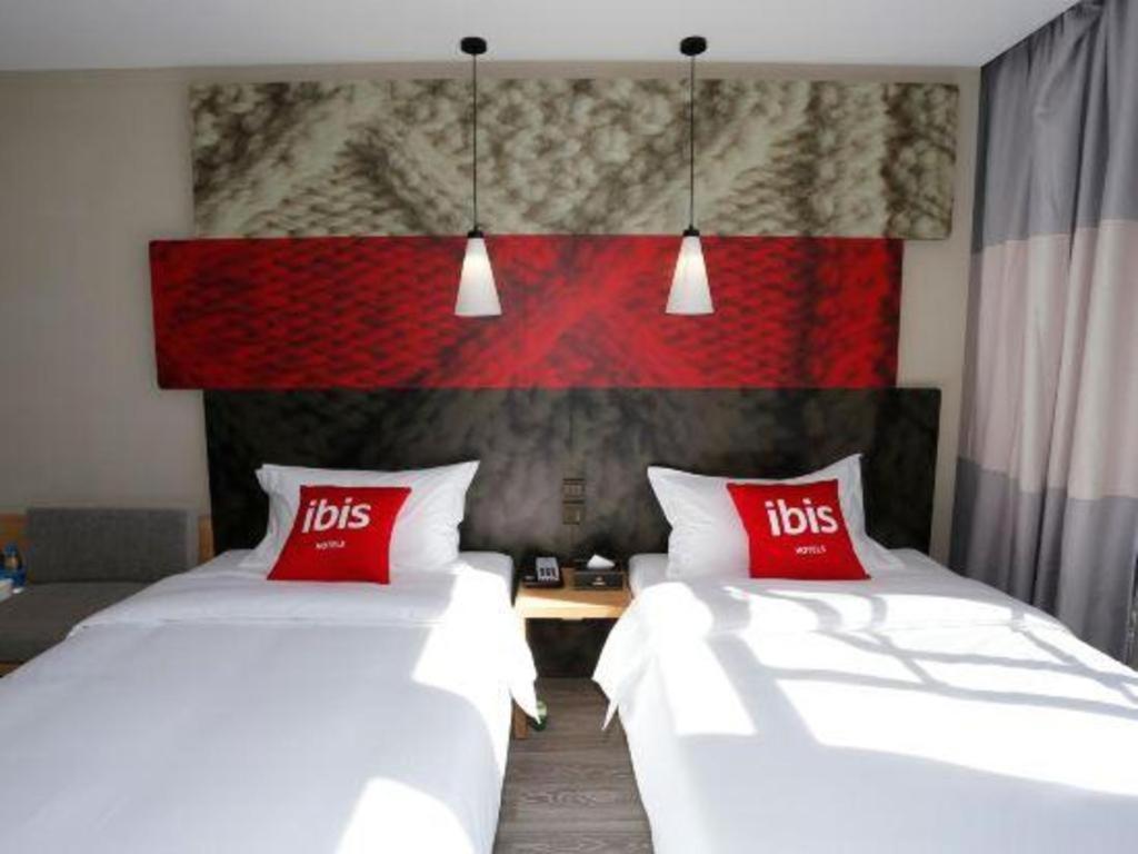 Ibis Kunming Beijing Rd Hotell Exteriör bild