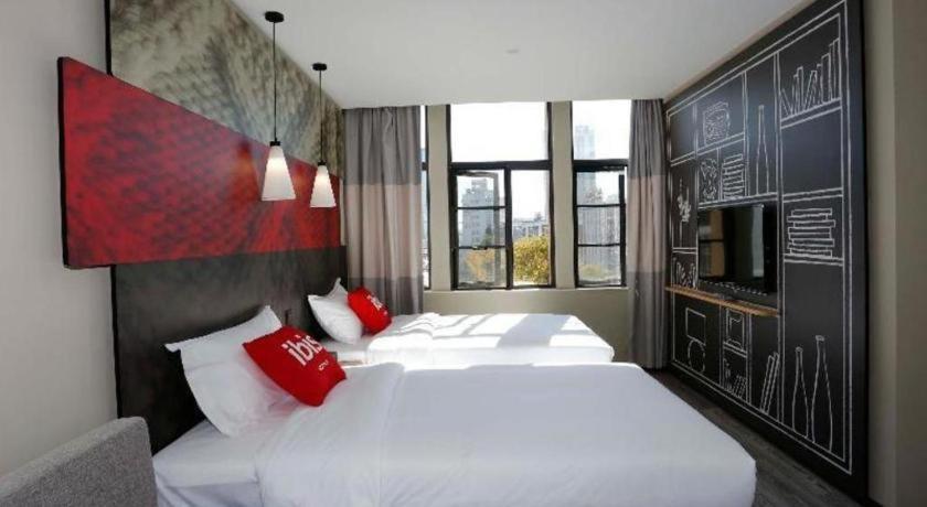 Ibis Kunming Beijing Rd Hotell Exteriör bild