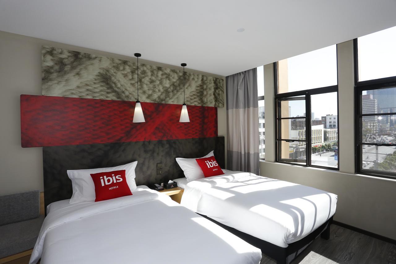 Ibis Kunming Beijing Rd Hotell Exteriör bild